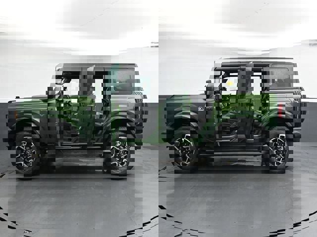 New 2025 Ford Bronco Outer Banks AWD/4WD image 35