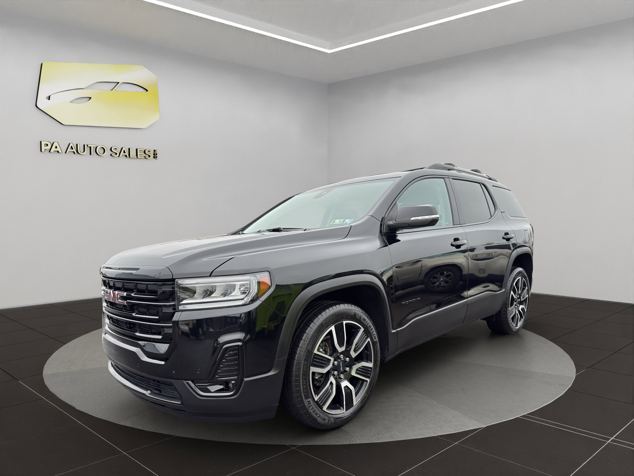 Used 2021 GMC Acadia SLT w/ Elevation Edition image 3