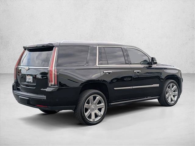 Used 2020 Cadillac Escalade Premium Luxury AWD/4WD image 5