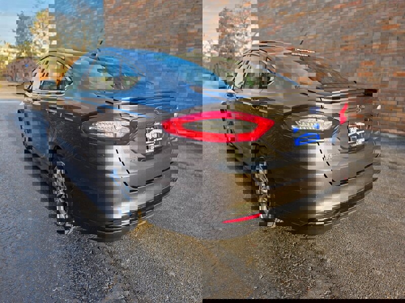 Used 2015 Ford Fusion Titanium image 2