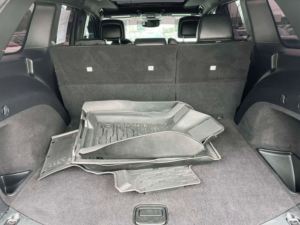 Used 2020 Jeep Grand Cherokee Limited X image 7