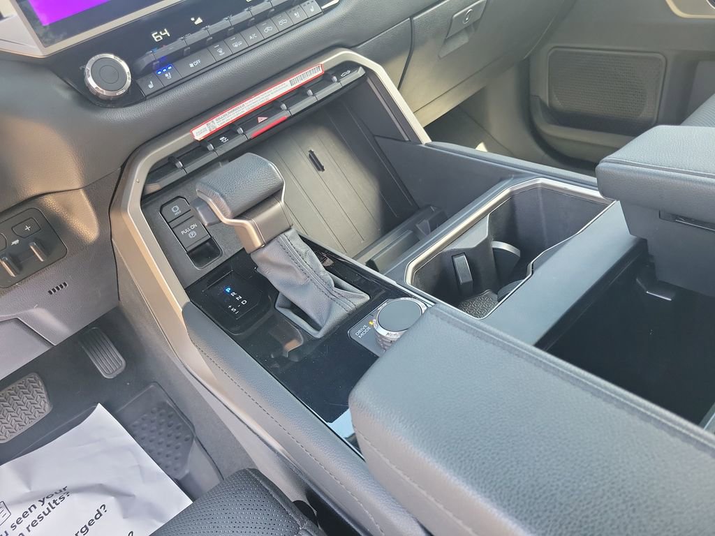 Used 2025 Toyota Tundra Limited image 27