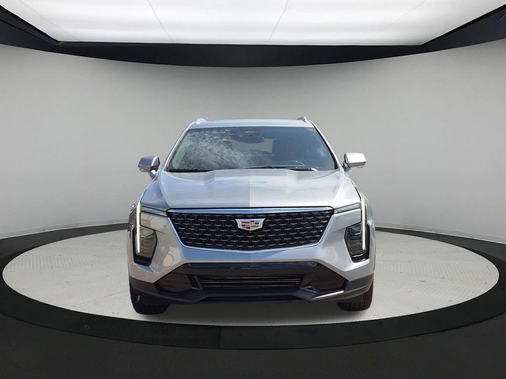 Certified 2025 Cadillac XT4 Premium Luxury FWD image 6