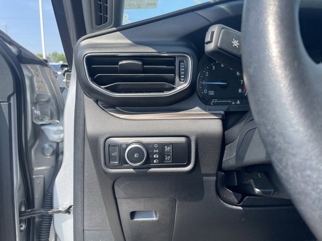 Used 2023 Ford Explorer Limited image 17