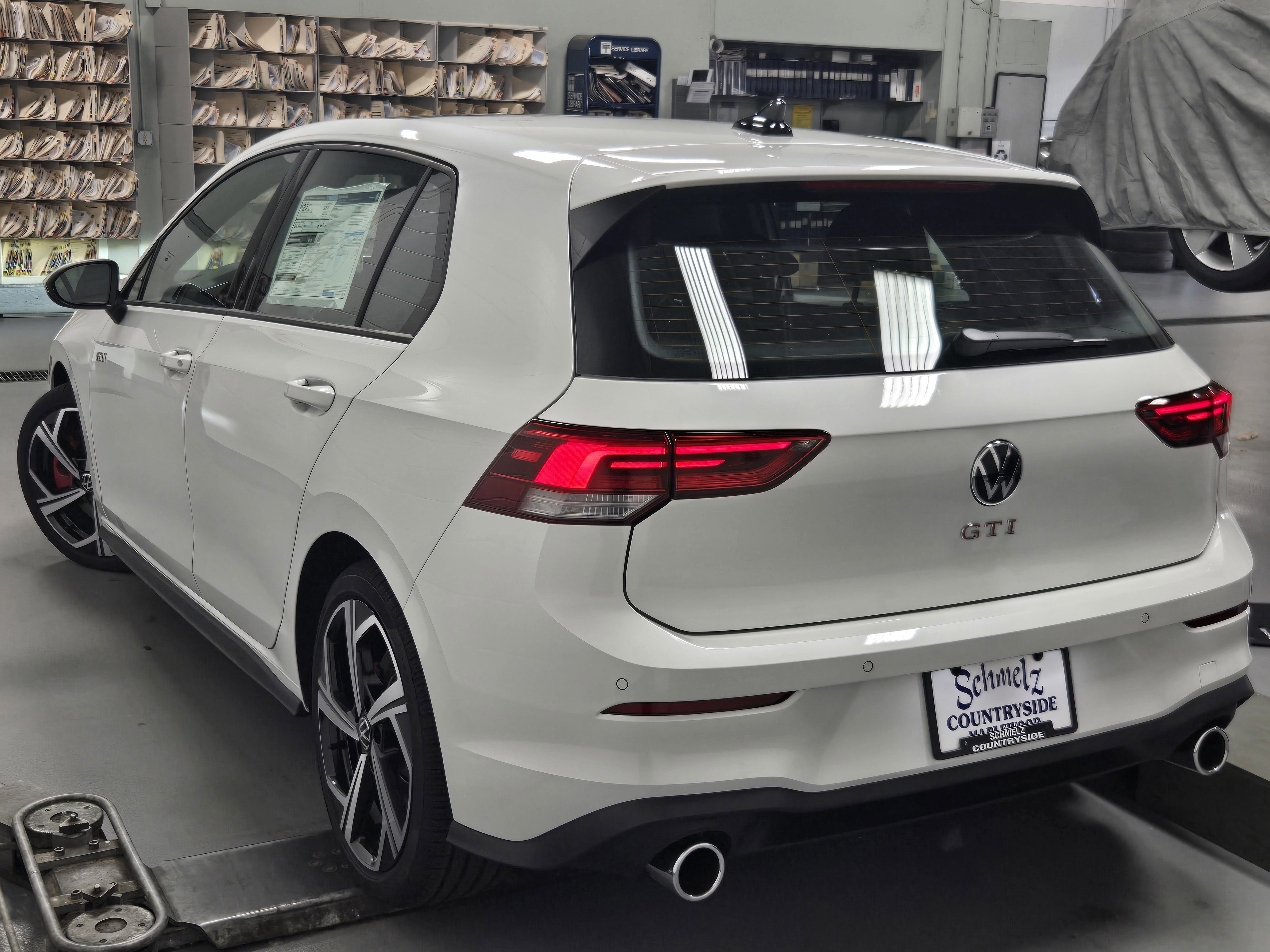 New 2025 Volkswagen GTI SE image 5