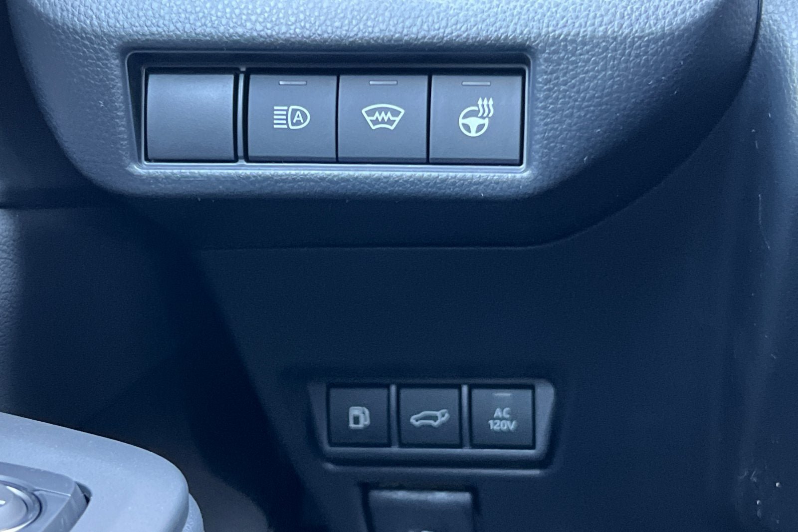 New 2026 Toyota Prius Plug-In Hybrid FWD image 24