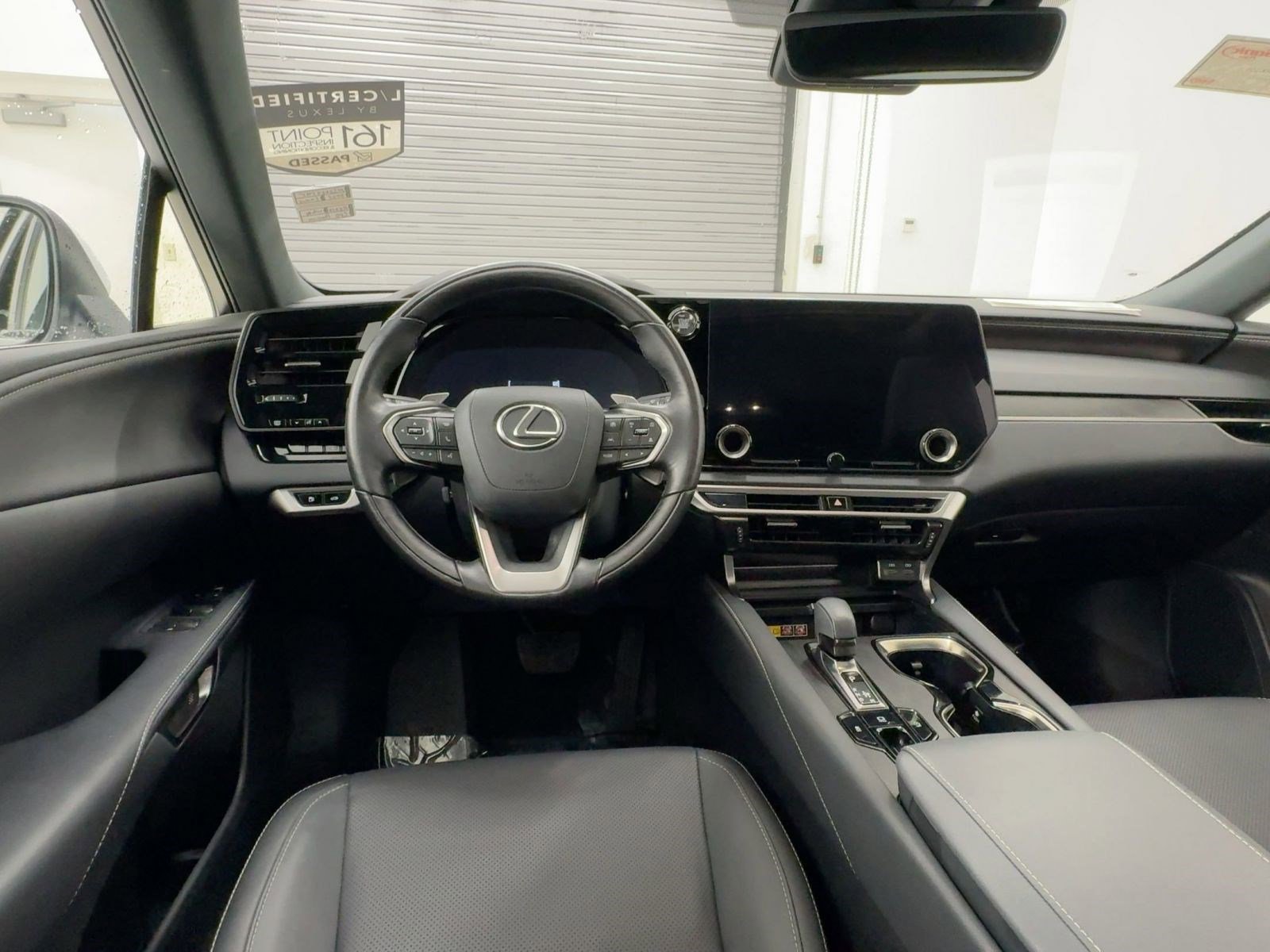 Certified 2025 Lexus RX 350 Premium w/ Accessory Package (Z1) image 26