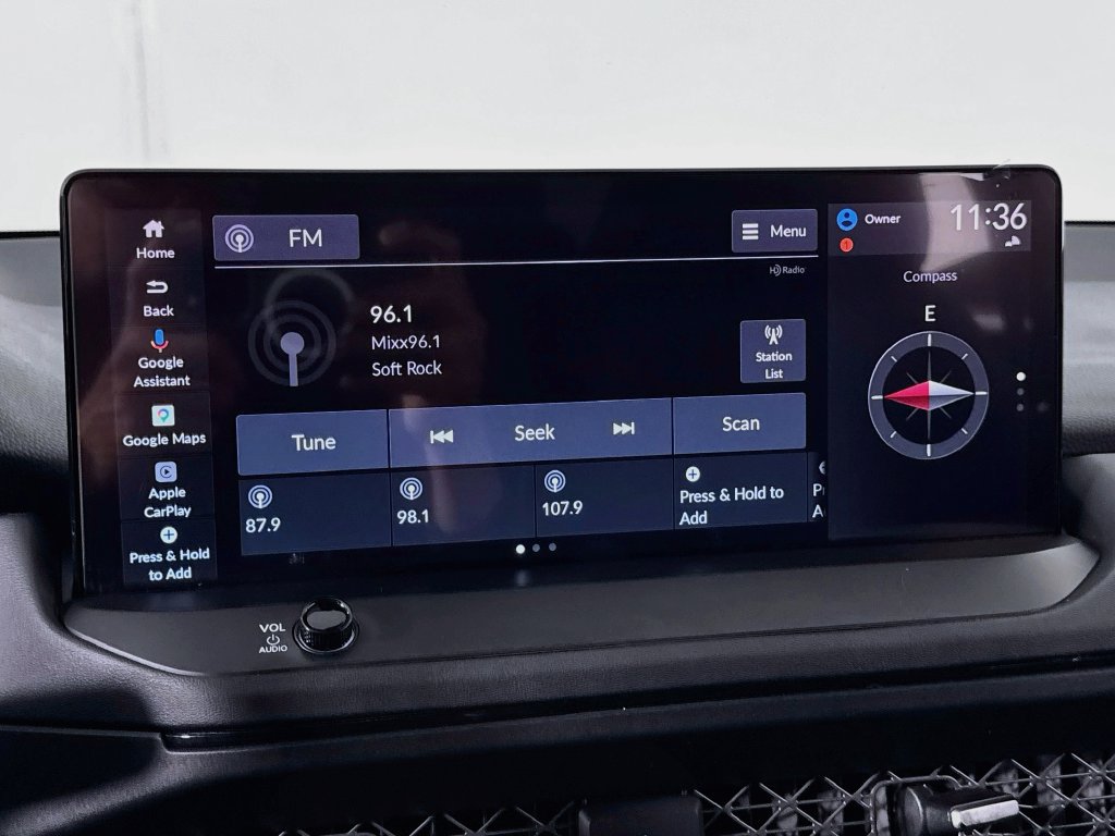 Used 2025 Honda Accord Touring image 38
