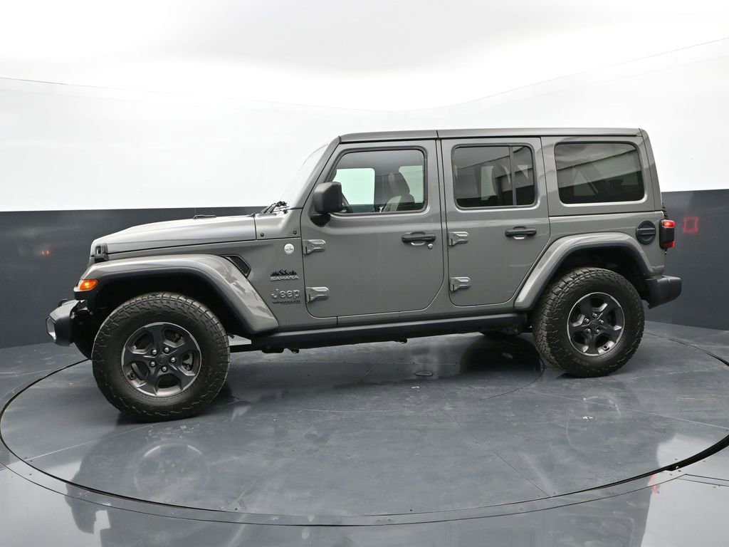 Used 2022 Jeep Wrangler Unlimited Sahara w/ Cold Weather Group image 9