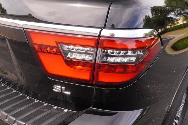 Used 2023 Nissan Armada SL w/ Captain's Chairs Package RWD image 38
