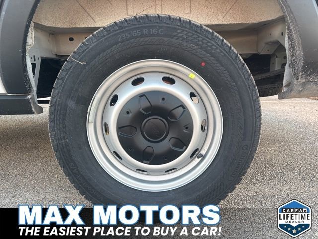 New 2026 Ford Transit 250 148 Medium Roof image 12