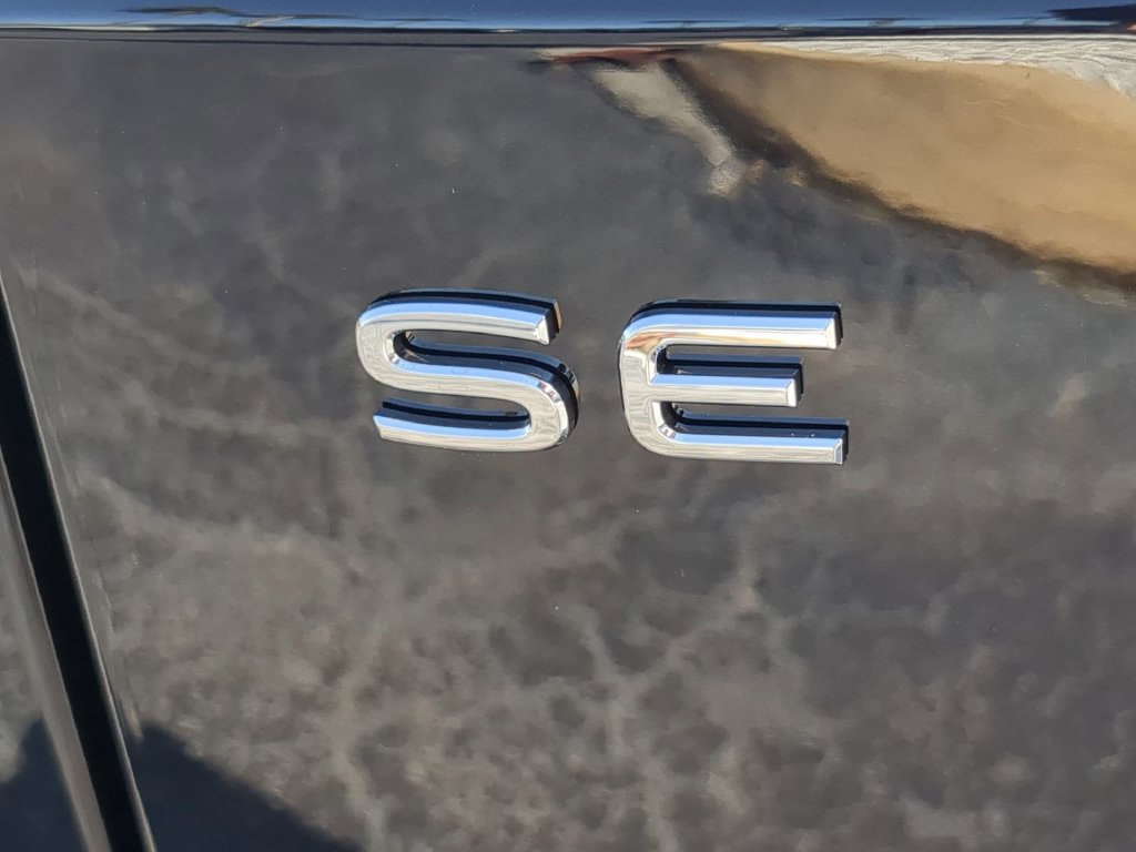 New 2026 Volkswagen Atlas SE FWD image 11