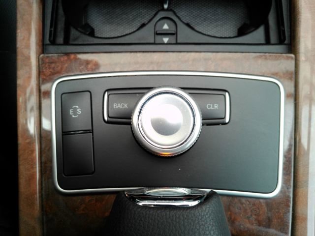 Used 2012 Mercedes-Benz E 350 4MATIC image 43