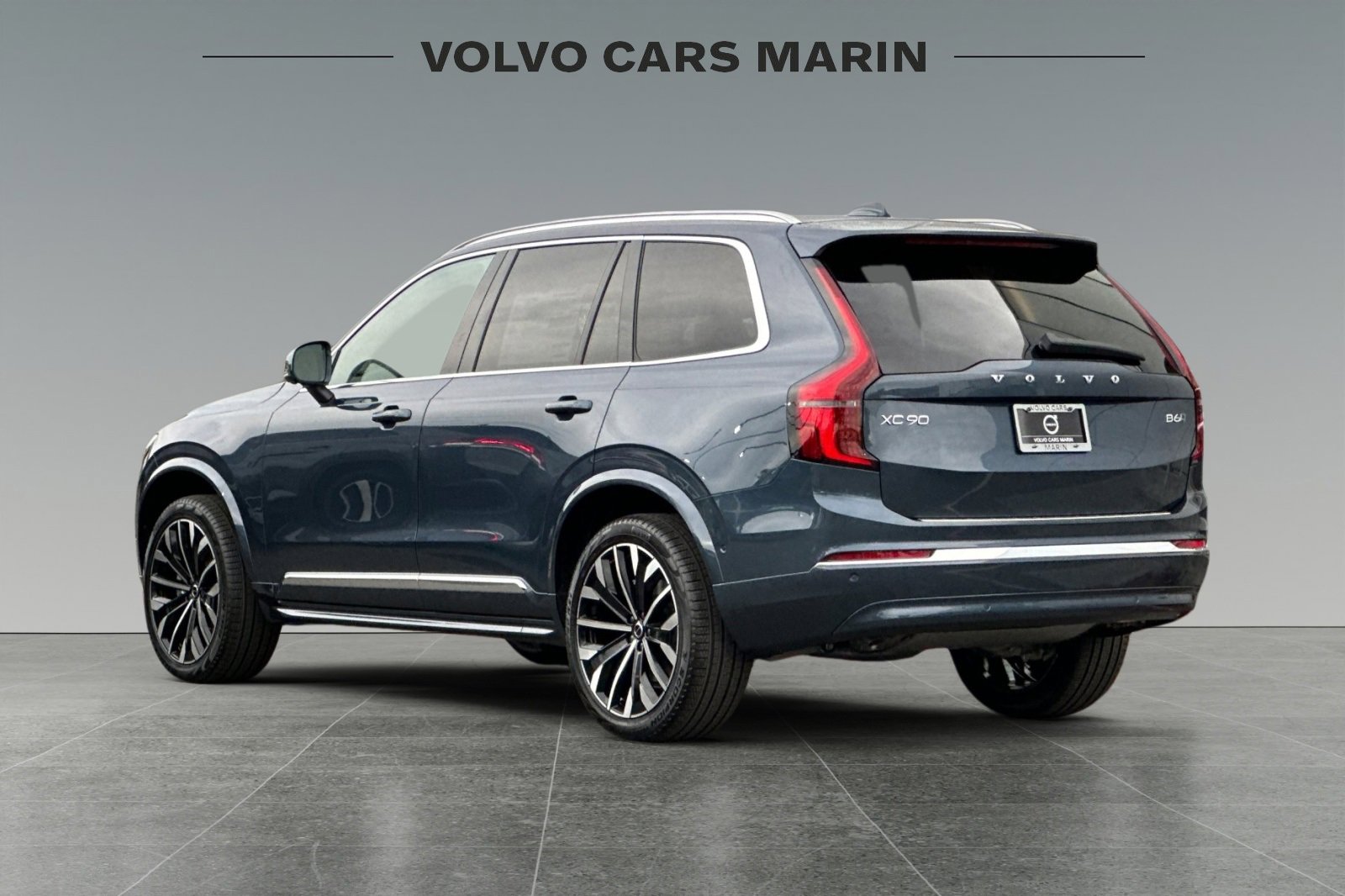 New 2026 Volvo XC90 B6 Plus w/ Protection Package Premier image 6