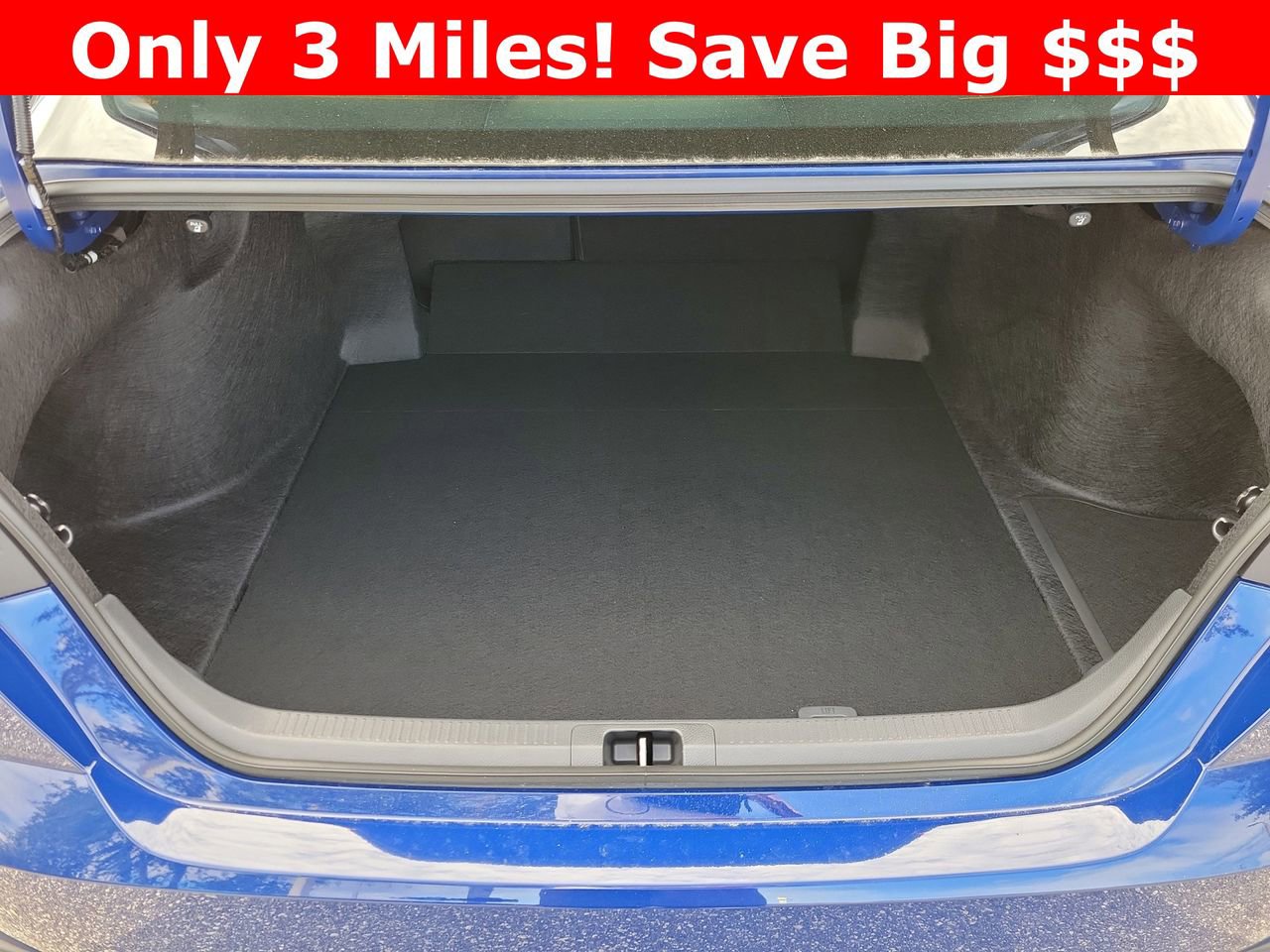 Used 2026 Toyota Camry SE image 9