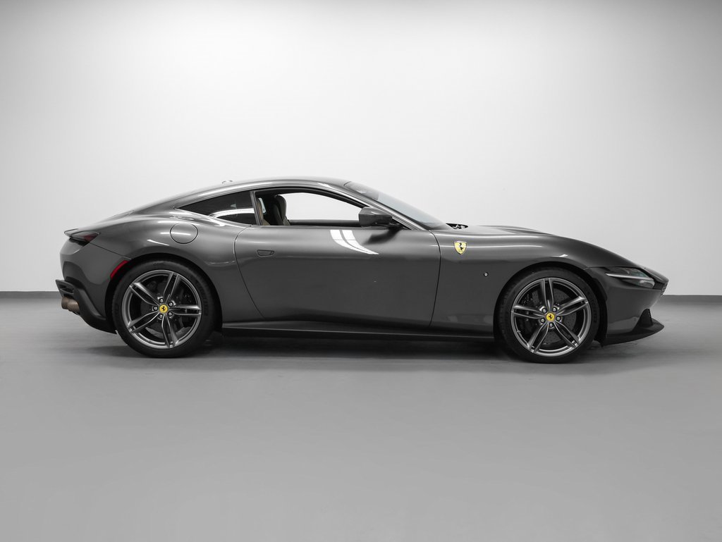 Certified 2024 Ferrari Roma image 8