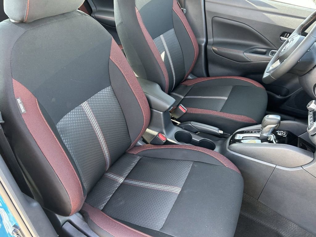 New 2025 Nissan Versa SR w/ Trunk Package image 10