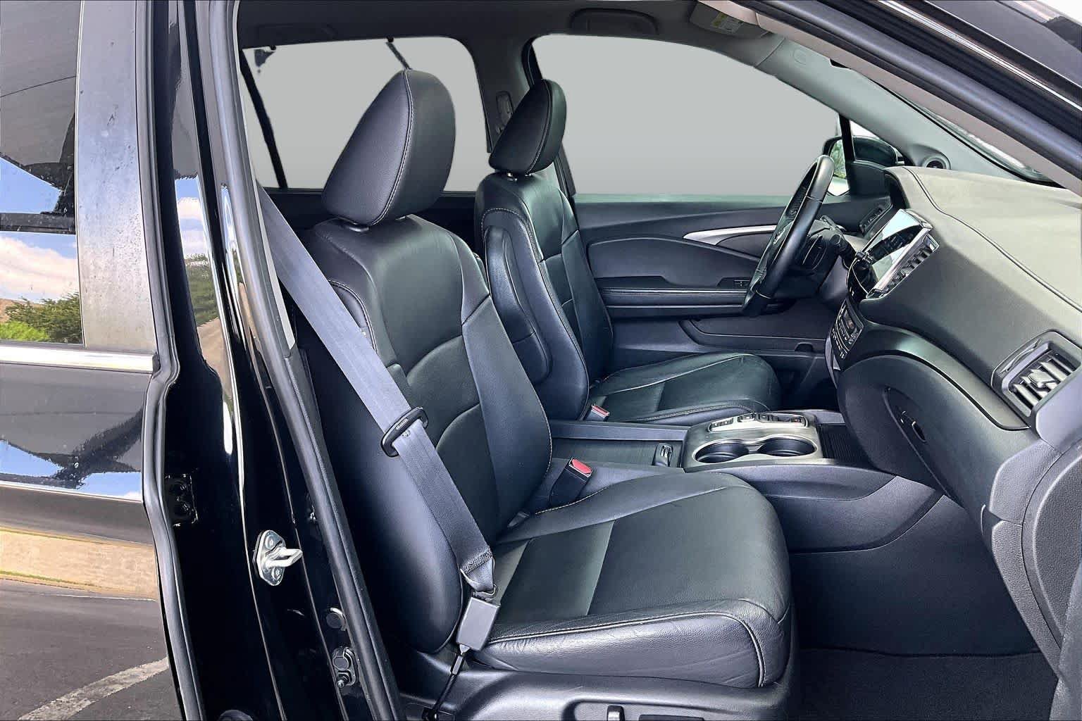 Used 2021 Honda Pilot Special Edition image 9