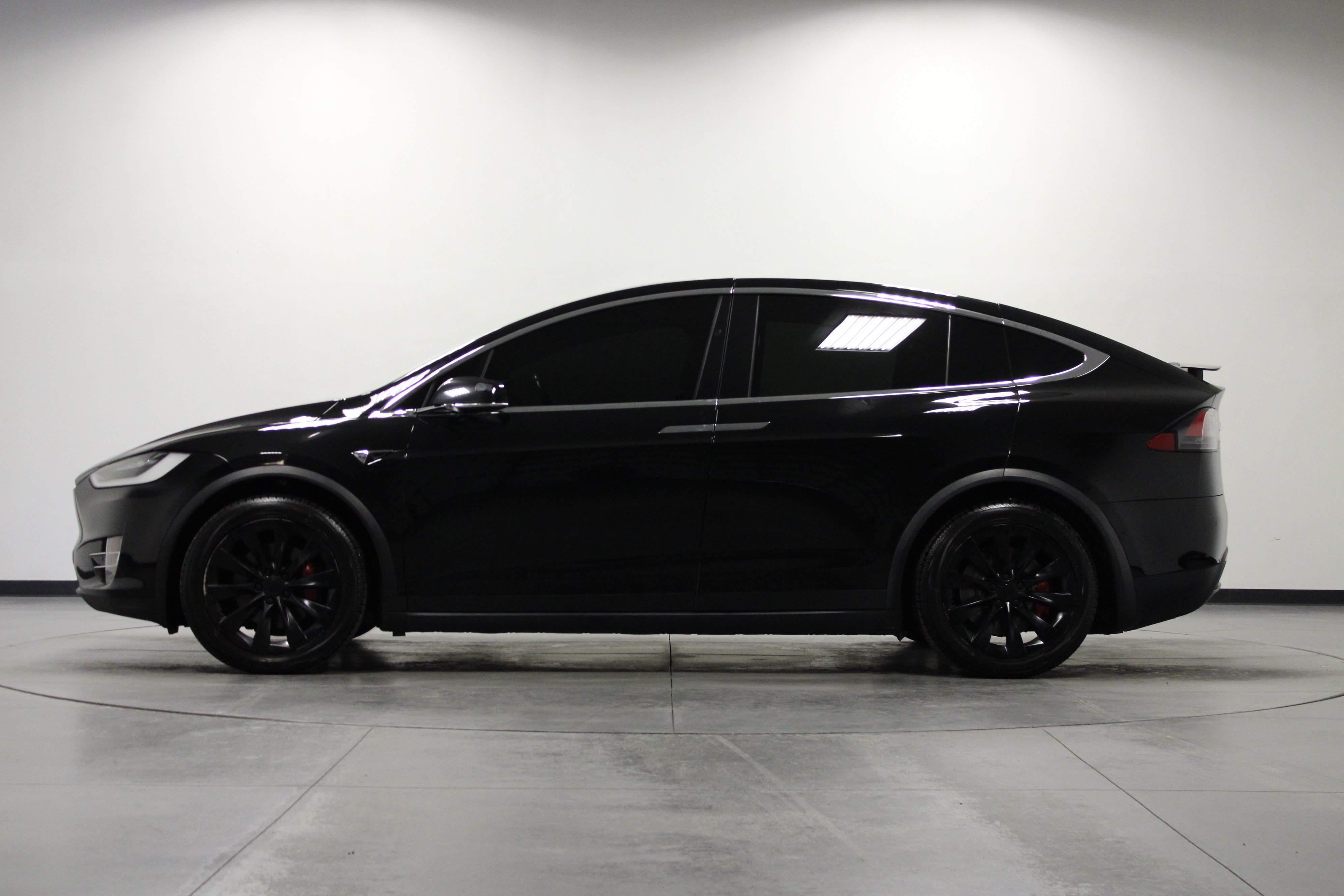 Used 2019 Tesla Model X Performance AWD/4WD image 7