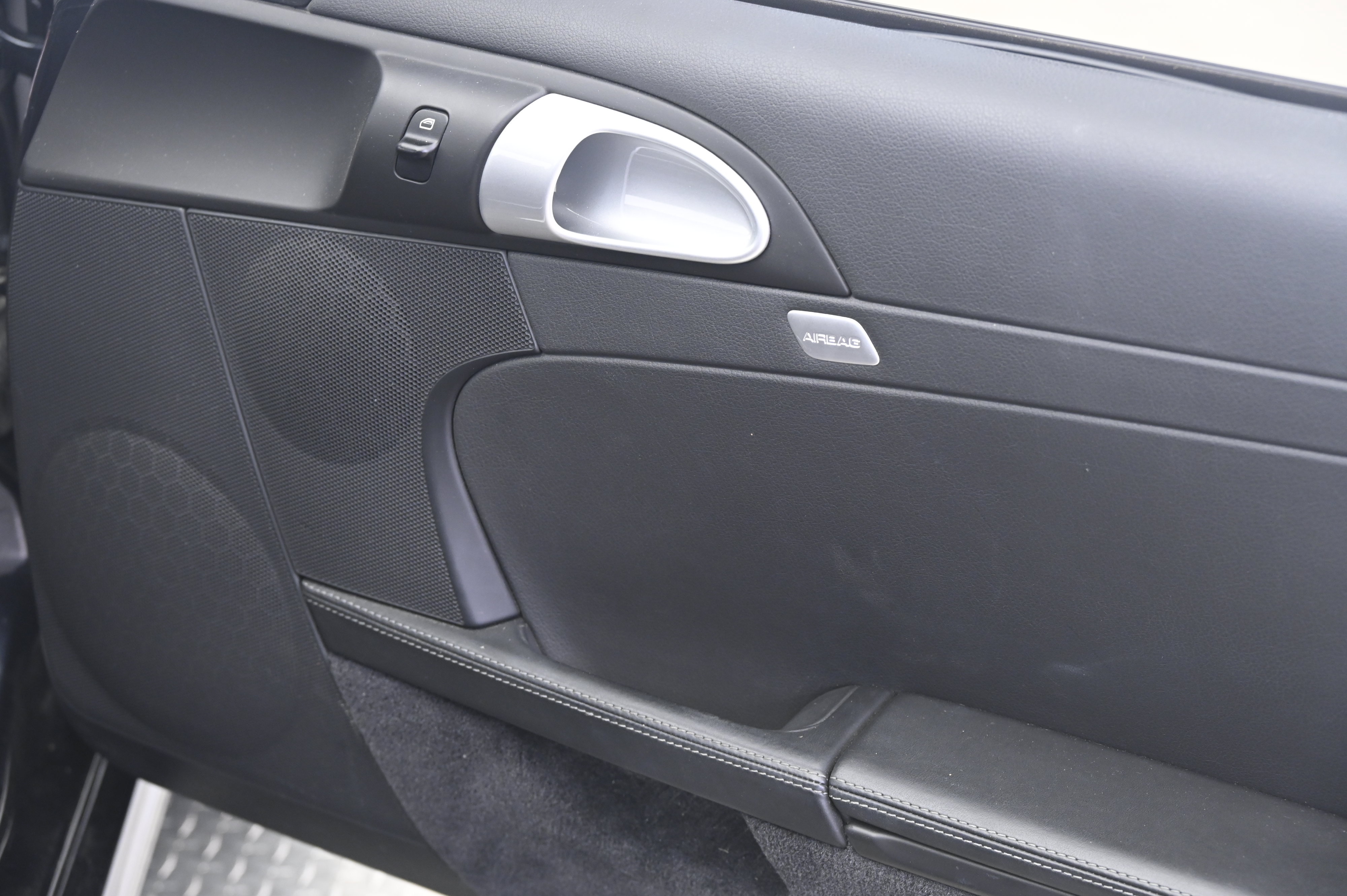 Used 2007 Porsche Cayman S RWD image 18