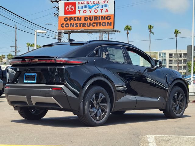 New 2026 Toyota C-HR AWD/4WD image 4