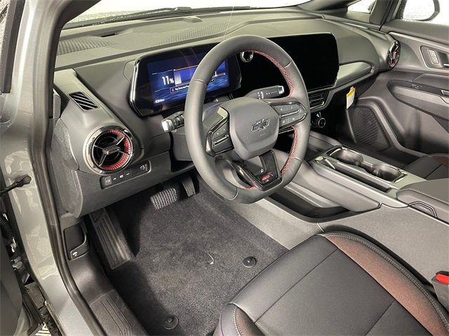 New 2026 Chevrolet Equinox EV RS image 3