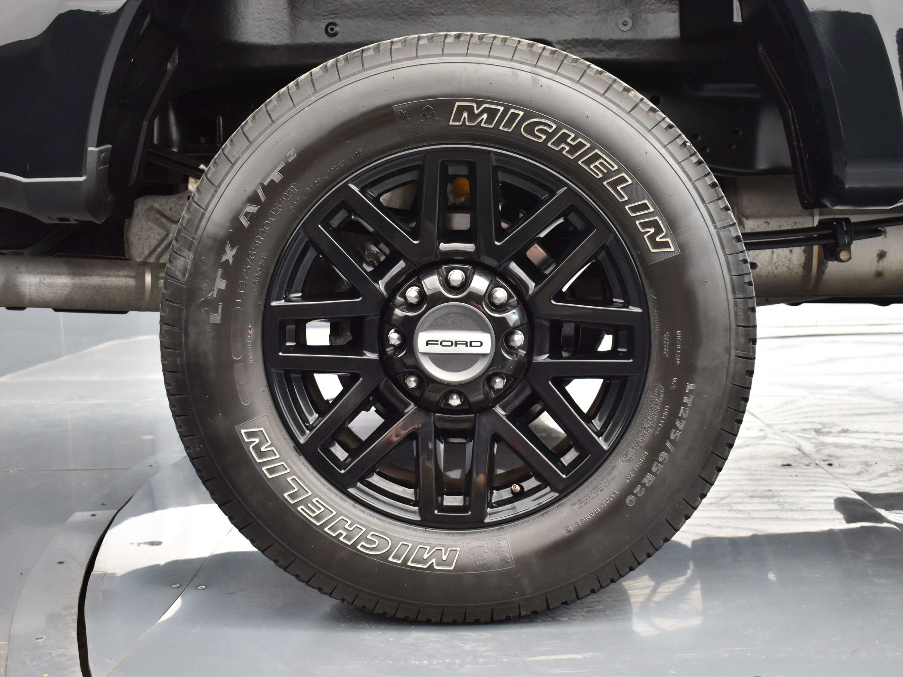 Used 2022 Ford F250 Lariat w/ Lariat Ultimate Package image 17