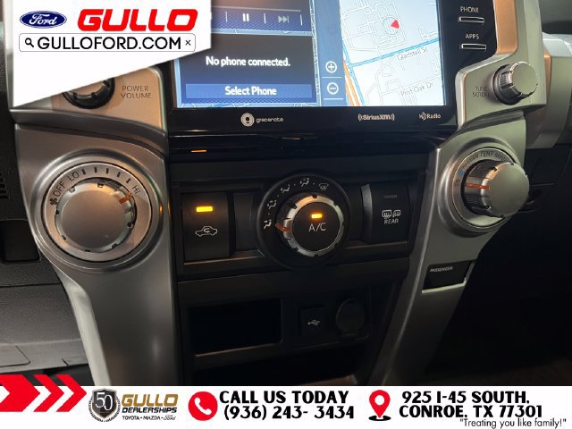 Used 2022 Toyota 4Runner SR5 Premium w/ Moonroof Package AWD/4WD image 28