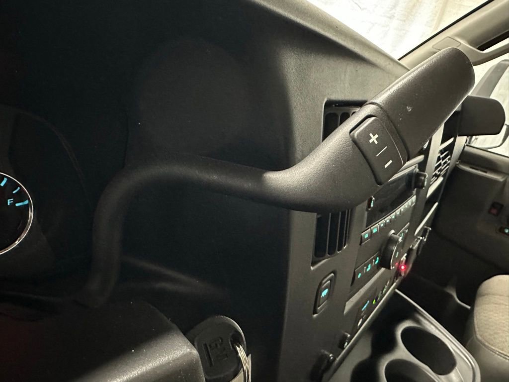 Used 2022 Chevrolet Express 3500 w/ Power Convenience Package image 23