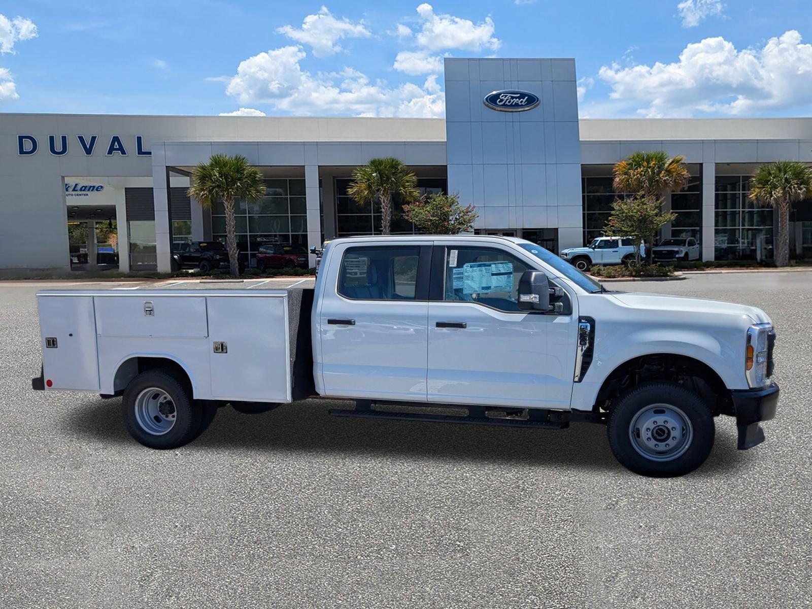 New 2026 Ford F350 XL AWD/4WD image 3