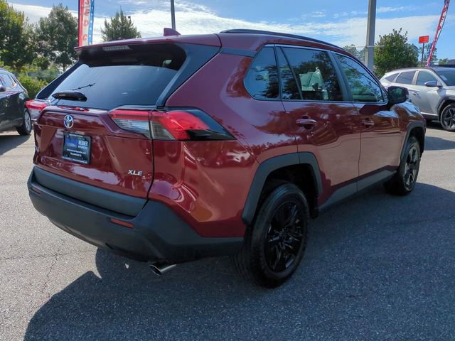 Used 2023 Toyota RAV4 XLE w/ Convenience Package FWD image 5