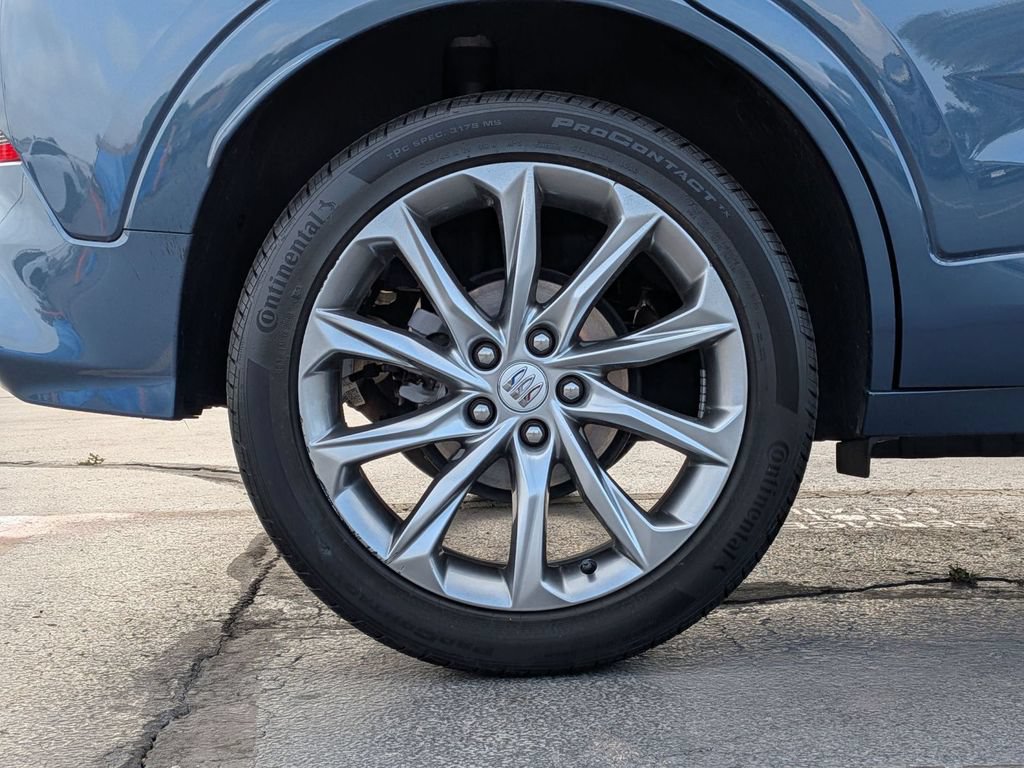 Used 2024 Buick Encore GX Avenir AWD/4WD image 8