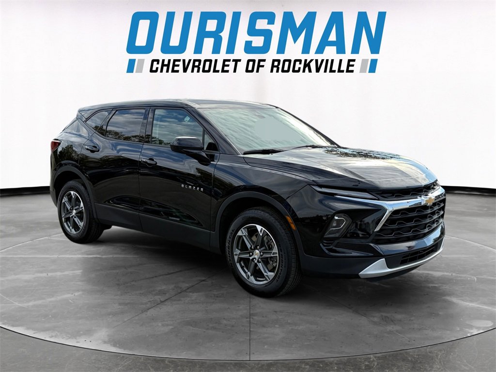 Used 2025 Chevrolet Blazer LT