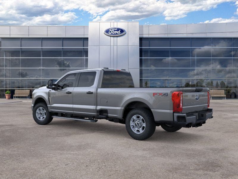 New 2026 Ford F350 XLT w/ FX4 Off-Road Package AWD/4WD image 4