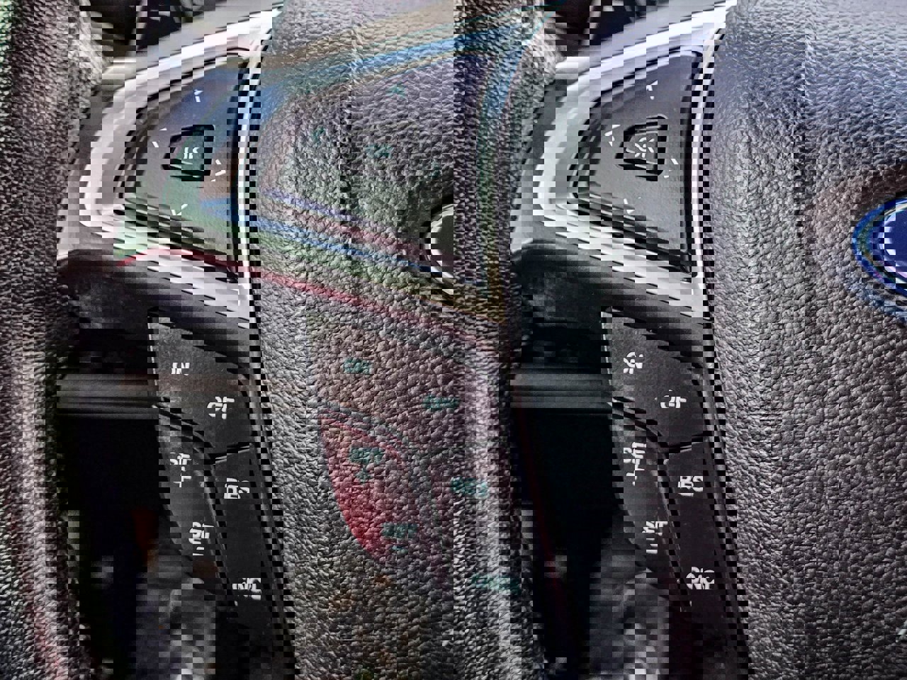 Used 2018 Ford Edge SEL w/ Equipment Group 201A image 23