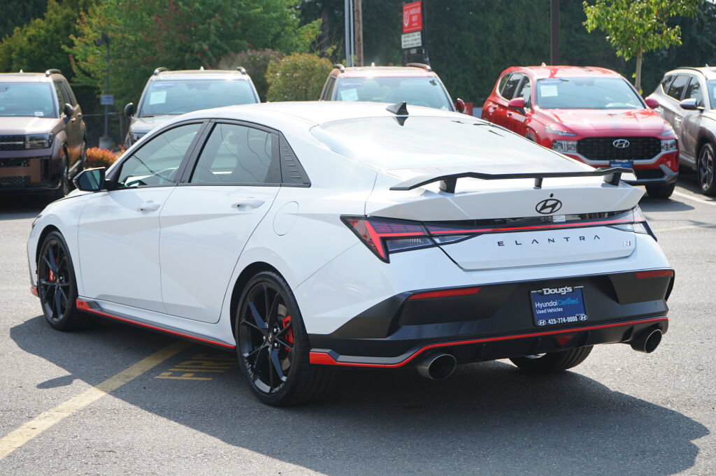 Certified 2025 Hyundai Elantra N FWD image 8