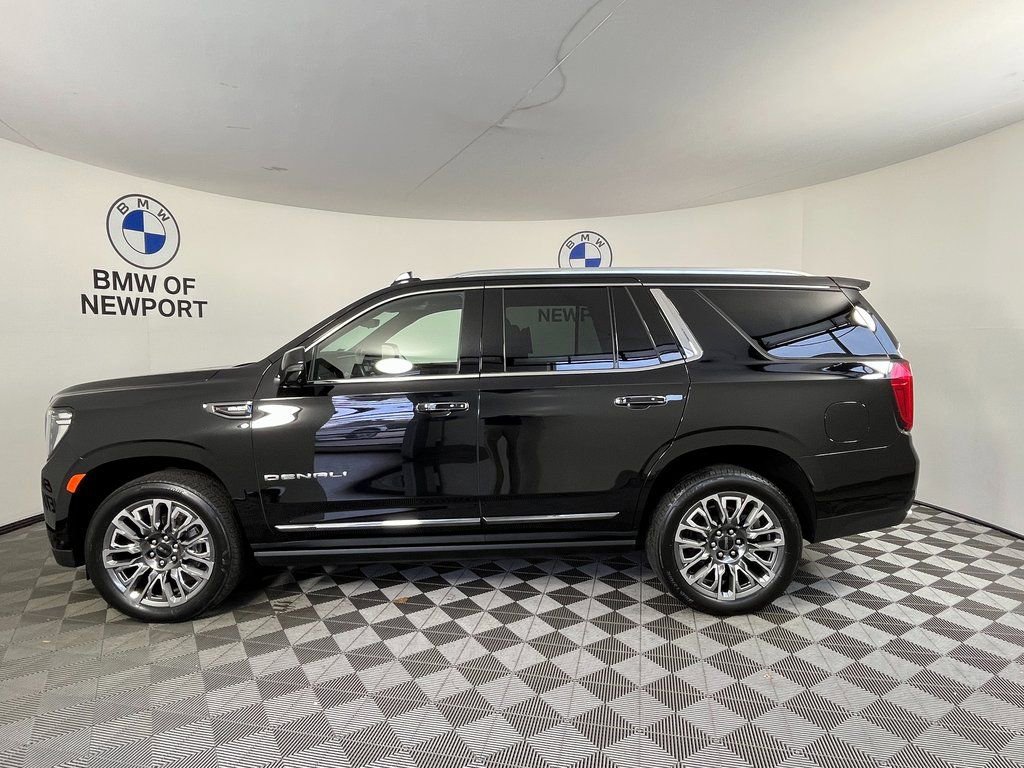 Used 2023 GMC Yukon Denali Ultimate image 12