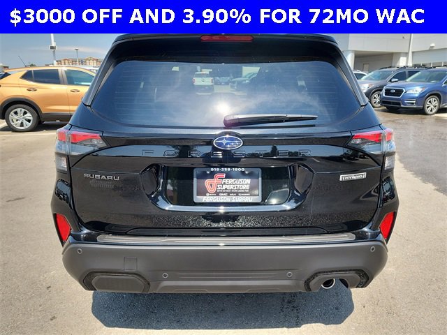 New 2025 Subaru Forester Touring image 4
