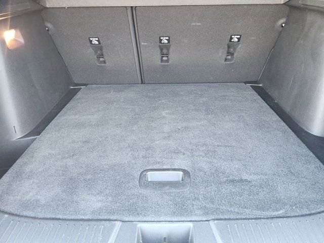 Used 2025 Chevrolet Trax RS w/ Sunroof Package image 42