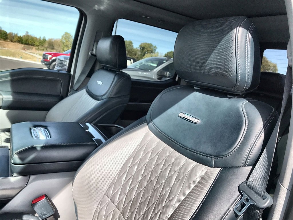 Used 2023 Ford F150 Limited image 11