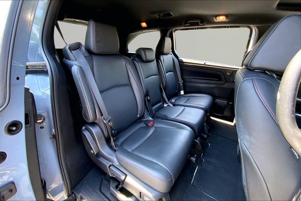 Used 2025 Honda Odyssey Sport-L image 17