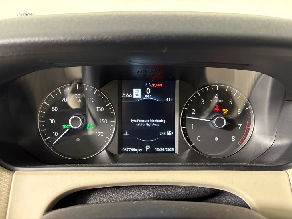 Used 2020 Land Rover Range Rover Velar S image 17