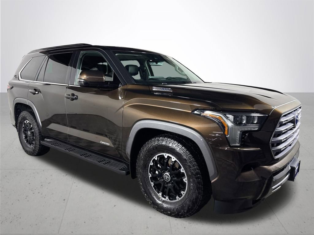 Used 2023 Toyota Sequoia Limited image 4