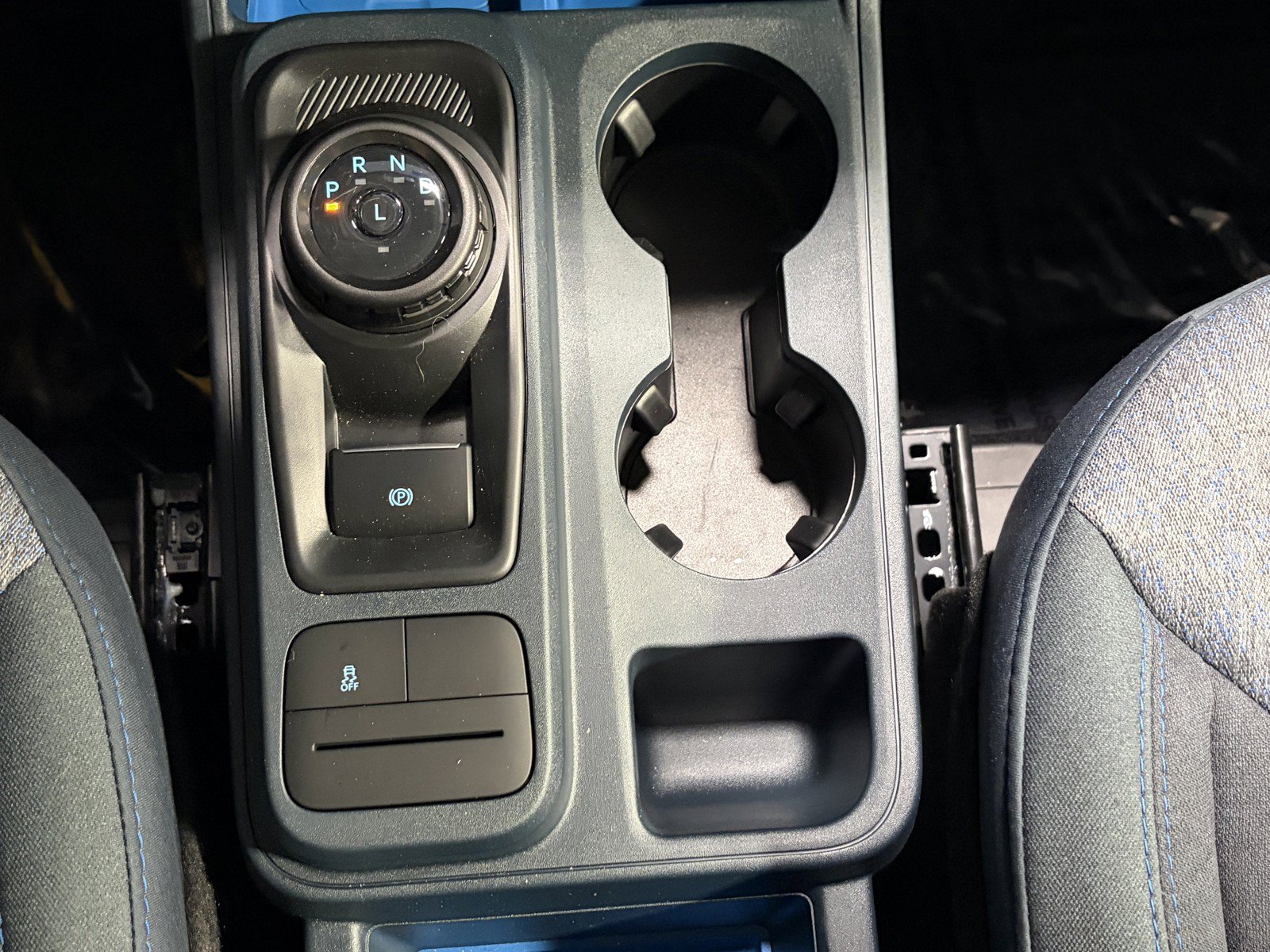 Used 2025 Ford Maverick XLT w/ Equipment Group 301A AWD/4WD image 18