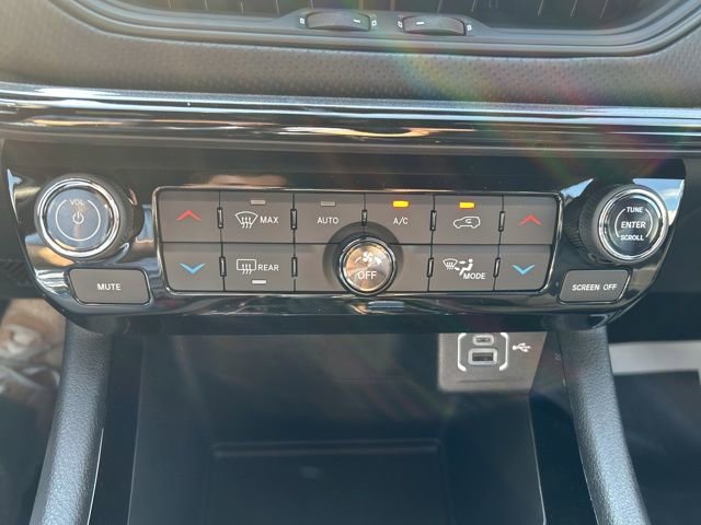 New 2026 Jeep Compass Limited image 24