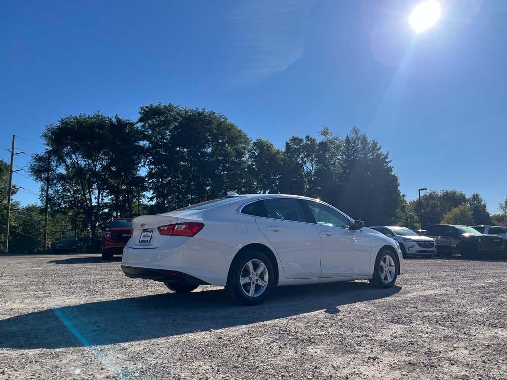 Used 2023 Chevrolet Malibu LT FWD image 5