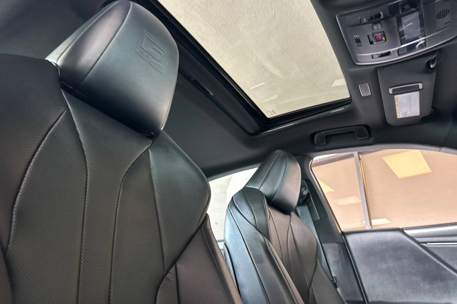 Certified 2024 Lexus ES 350 F Sport w/ Accessory Package (Z1) FWD image 13