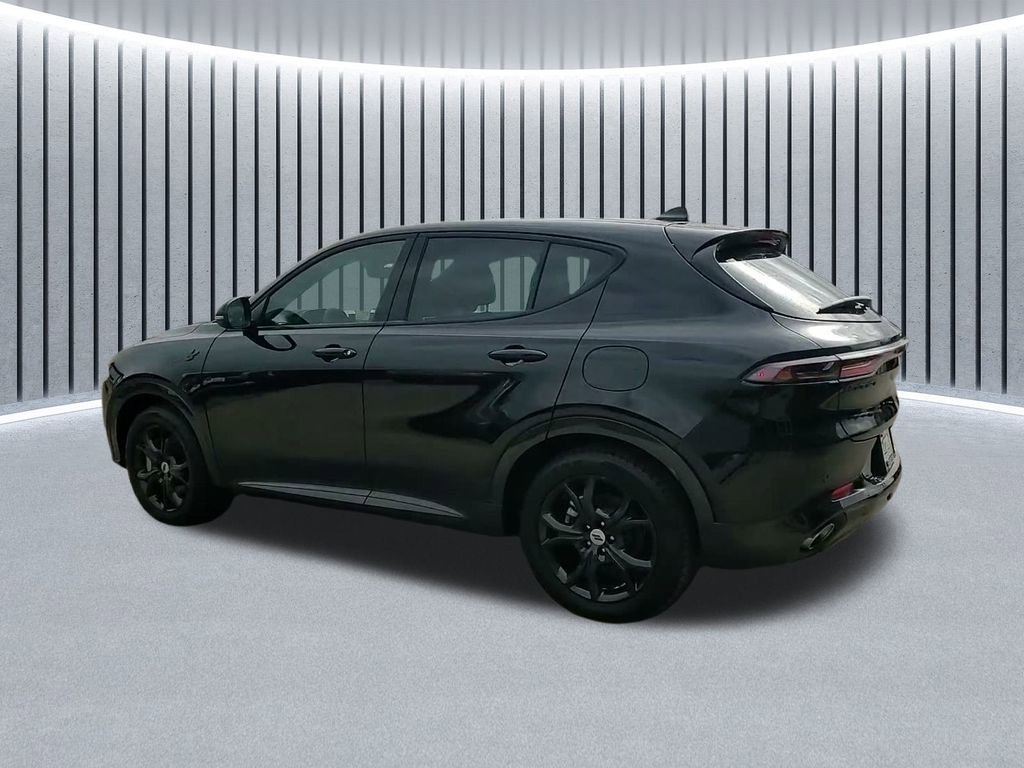 Used 2024 Dodge Hornet R/T Plus w/ R/T Blacktop Package image 13