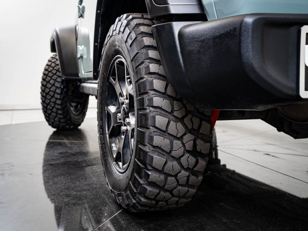 Used 2023 Jeep Wrangler Willys AWD/4WD image 47