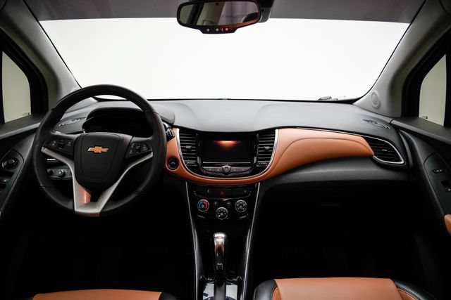 Used 2018 Chevrolet Trax Premier FWD image 26